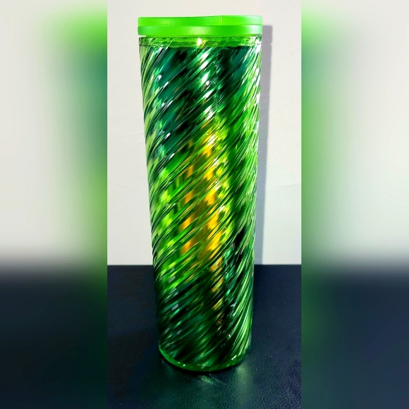 NWT - Starbucks Swirl Green Iridescent Spiral Christmas Tumbler 16 o - Picture 3 of 4